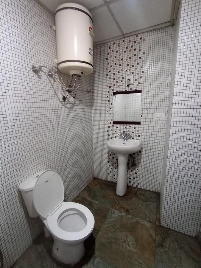 The Ile Hotel Srinagar  Luaran gambar